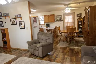 709 Slone St, Dixon, MO 65459 - Photo 10