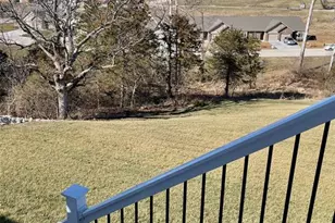415 Sophia Dr, Washington, MO 63090 - Photo 40