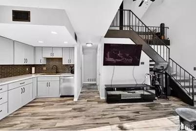 4360 Humber Circle, Mehlville, MO 63129 - Photo 16