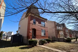 1212 S 13th St, Saint Louis, MO 63104 - Photo 2