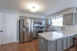 5013 Royal Burgess Dr, Saint Peters, MO 63304 - Photo 12