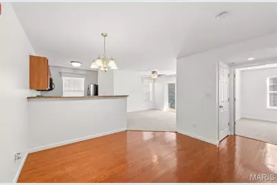 914 Saravalle Drive, Saint Charles, MO 63376 - Photo 2