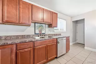 5 Cedar Ct, Saint Charles, MO 63301 - Photo 14