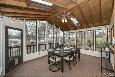 815 Brookside Drive, Glendale, MO 63122 - Photo 14