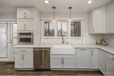 815 Brookside Drive, Glendale, MO 63122 - Photo 10