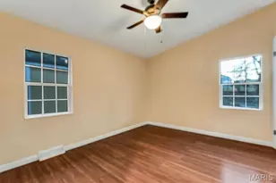 621 Crest Ct, Kirkwood, MO 63122 - Photo 10