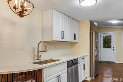 621 Crest Court, Kirkwood, MO 63122 - Photo 22