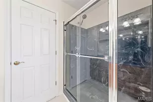 135 Emerald Isle Ln, Wentzville, MO 63385 - Photo 38