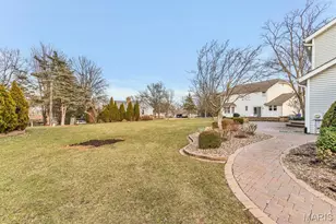 440 Country Ridge Dr, Saint Charles, MO 63304 - Photo 14