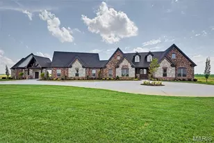 1050 Twin Silos Ln, Orchard Farm, MO 63301 - Photo 4