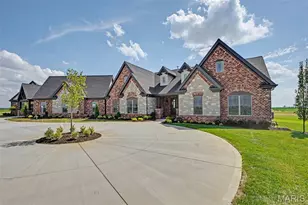 1050 Twin Silos Ln, Orchard Farm, MO 63301 - Photo 8