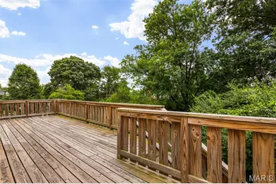 12 Winslow Lane, Des Peres, MO 63131 - Photo 20