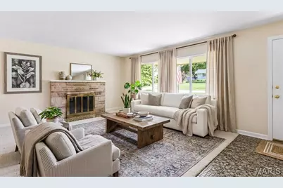 12 Winslow Lane, Des Peres, MO 63131 - Photo 4