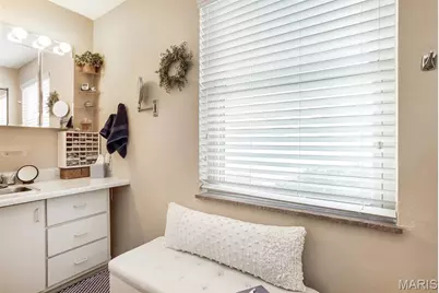 12 Winslow Lane, Des Peres, MO 63131 - Photo 26