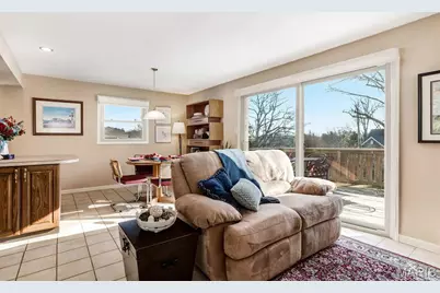 12 Winslow Lane, Des Peres, MO 63131 - Photo 20
