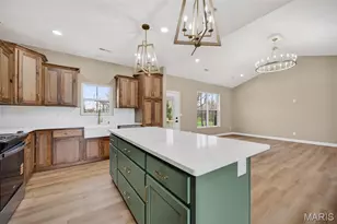 2230 Cherry Blossom Cir, Lebanon, MO 65536 - Photo 16