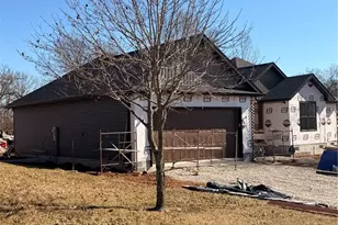 2230 Cherry Blossom Cir, Lebanon, MO 65536 - Photo 8