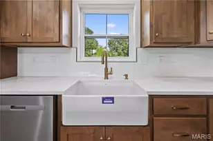 2228 Cherry Blossom Cir, Lebanon, MO 65536 - Photo 14