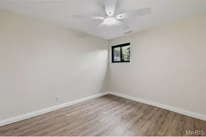 4444 Mattis Road, Saint Louis, MO 63128 - Photo 28