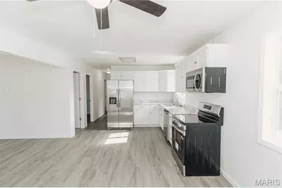 15720 Hallmark Lane, St Robert, MO 65584 - Photo 8