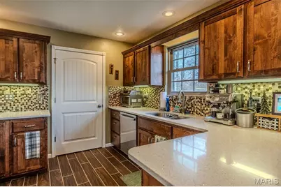 27155 Hidden Acres Lane, Lebanon, MO 65536 - Photo 12