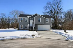 1962 Allen Ct, Arnold, MO 63010 - Photo 2