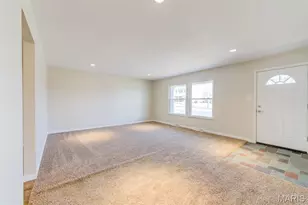 7057 Howdershell Rd, Hazelwood, MO 63042 - Photo 4