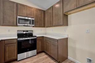 1079 Black Bear Dr, House Springs, MO 63051 - Photo 8