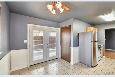 10 Parkdale Lane, Saint Peters, MO 63376 - Photo 18