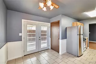 10 Parkdale Ln, Saint Peters, MO 63376 - Photo 18