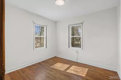 8710 Ezra Drive, Saint Louis, MO 63114 - Photo 12