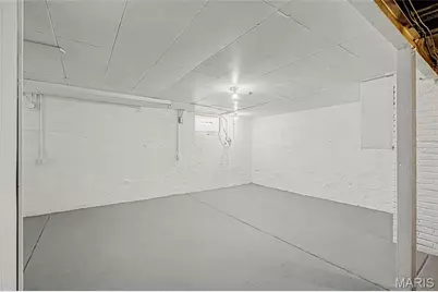 8710 Ezra Drive, Saint Louis, MO 63114 - Photo 18