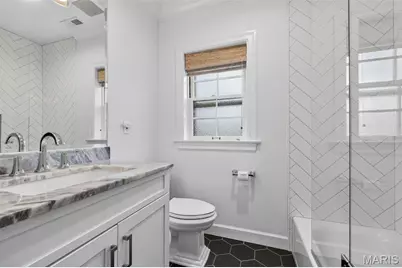 23 Rio Vista Drive, Ladue, MO 63124 - Photo 24