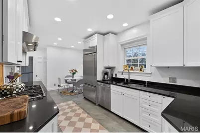 23 Rio Vista Drive, Ladue, MO 63124 - Photo 6