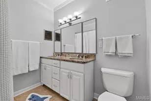 23 Rio Vista Dr, Ladue, MO 63124 - Photo 22