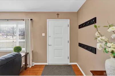 9962 E Watson Road, Crestwood, MO 63126 - Photo 8