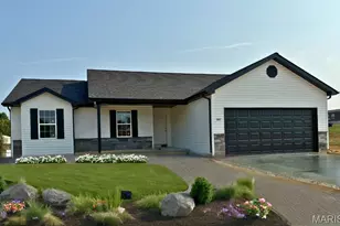 155 Rivers Edge Dr, Moscow Mills, MO 63362 - Photo 1