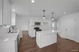 3827 Sonora Stone Dr, Florissant, MO 63031 - Photo 16