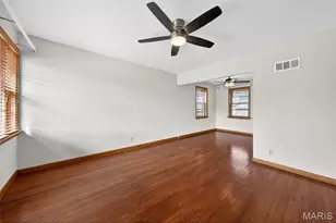 10845 Vargas Dr, Saint Louis, MO 63123 - Photo 8