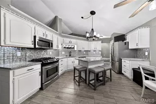 3346 Rock Creek Rd, High Ridge, MO 63049 - Photo 8