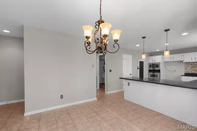 18870 Highwood Estates Drive, Wildwood, MO 63069 - Photo 16