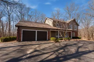 18870 Highwood Estates Dr, Wildwood, MO 63069 - Photo 2