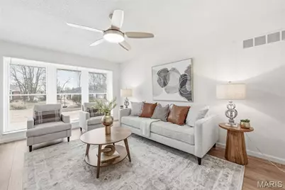 805 Phaeton Drive, Manchester, MO 63021 - Photo 6