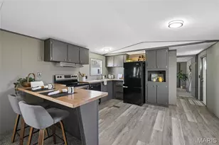 8 Cedar Ridge Ct, Cedar Hill, MO 63016 - Photo 6