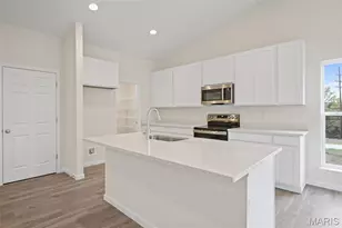 1030 Westhaven Blvd, Wentzville, MO 63385 - Photo 6