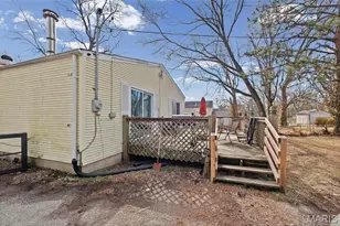 10405 Earl Dr, Castle Point, MO 63136 - Photo 16