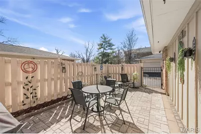 13337 Bragstadt Drive, Chesterfield, MO 63141 - Photo 14