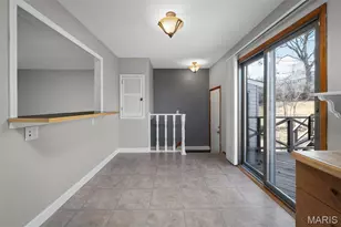 10809 Platte Dr, Saint Louis, MO 63123 - Photo 8