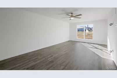 1021 Westhaven Boulevard, Wentzville, MO 63385 - Photo 2