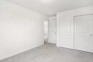 608 Tull Ct, Wentzville, MO 63385 - Photo 2